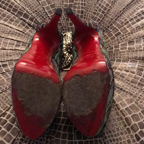 Christian Louboutin Peep Geek Platforms - Picture 6 of 8